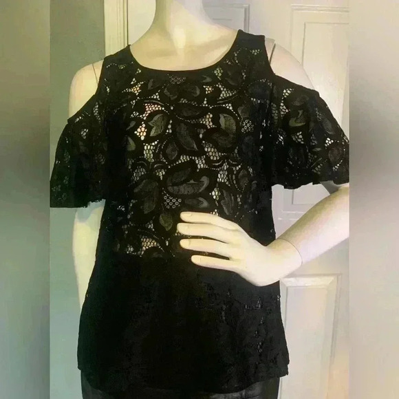 Worthington Woman’s Cold Shoulder Blouse With Lace Size XL - Picture 1 of 11